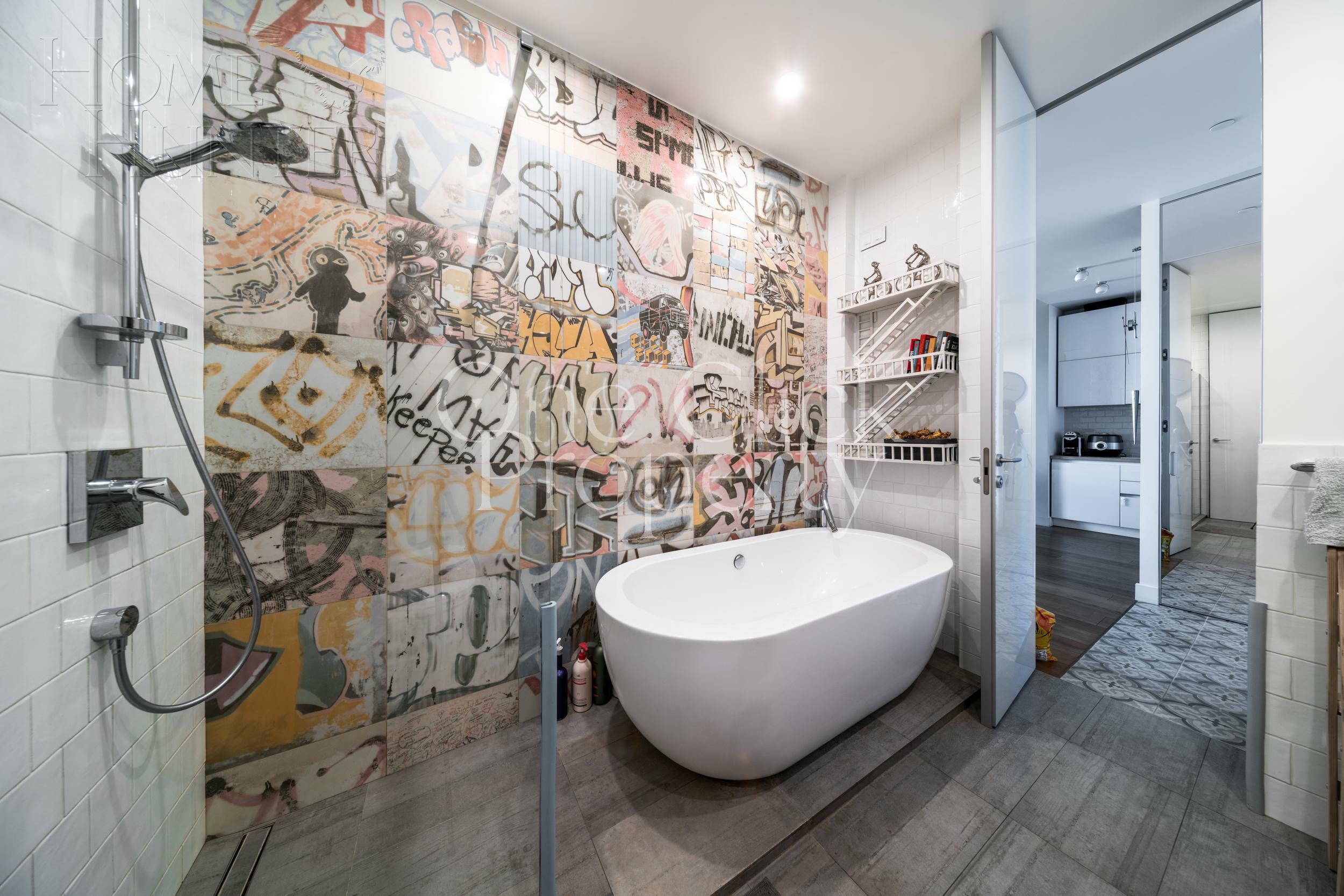 3-КОМН. КВАРТИРА С ОТДЕЛКОЙ 100 М² НА 32 ЭТАЖЕ