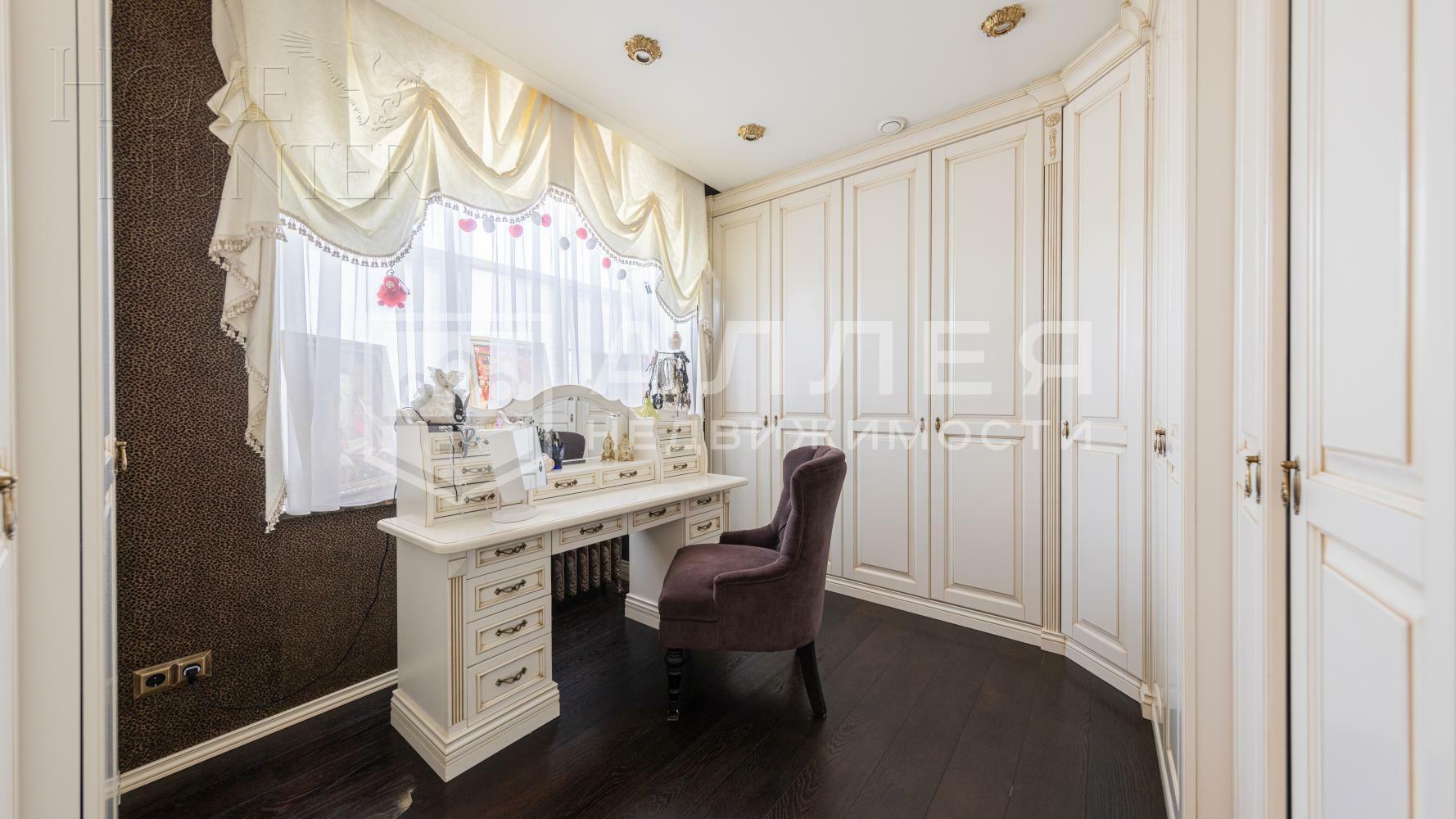 2-этажный коттедж 550 м² с отделкой