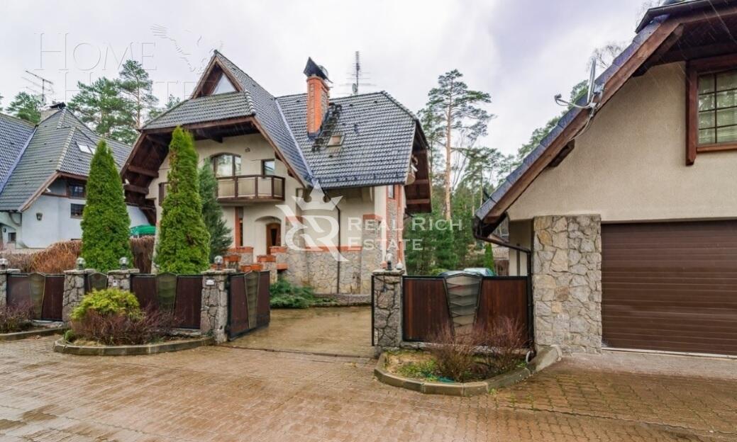 2-этажный коттедж 490 м² с отделкой