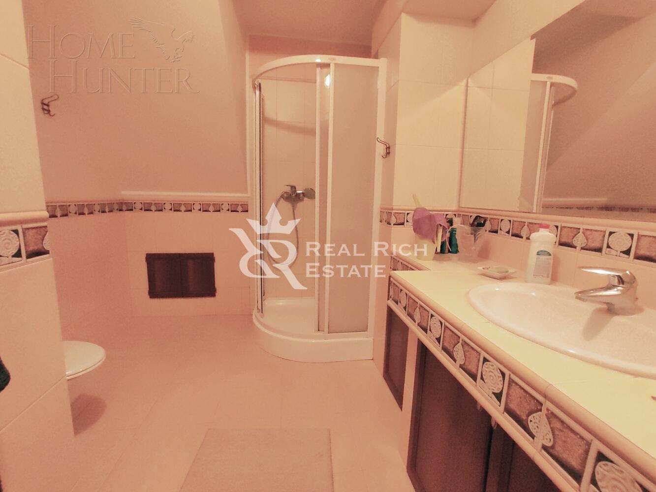 2-этажный коттедж 344 м² с отделкой