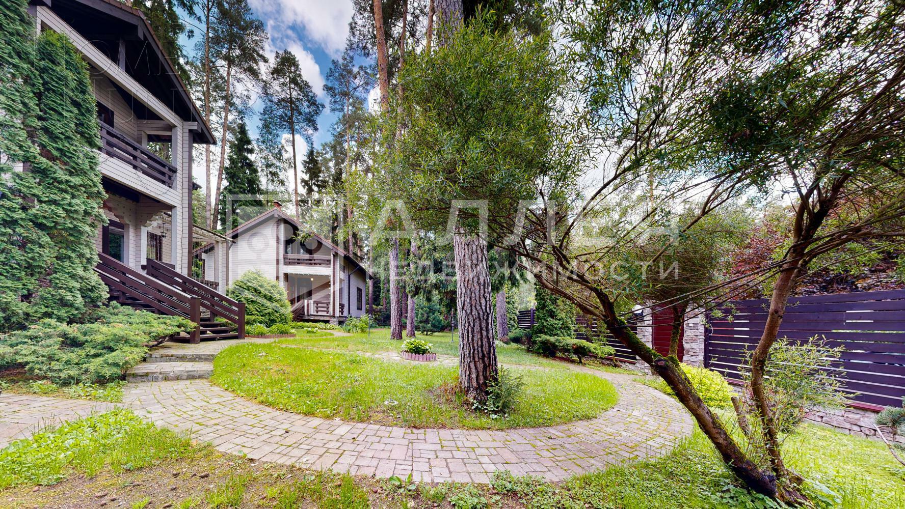 2-этажный коттедж 820 м² с отделкой