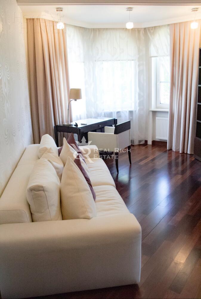 2-этажный коттедж 590 м² с отделкой