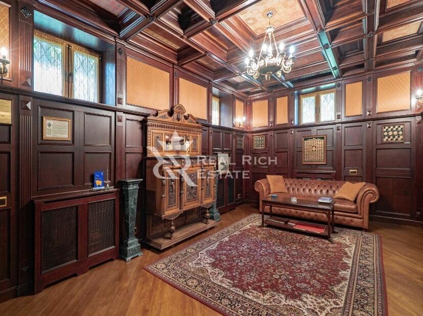 2-этажный коттедж 850 м² с отделкой