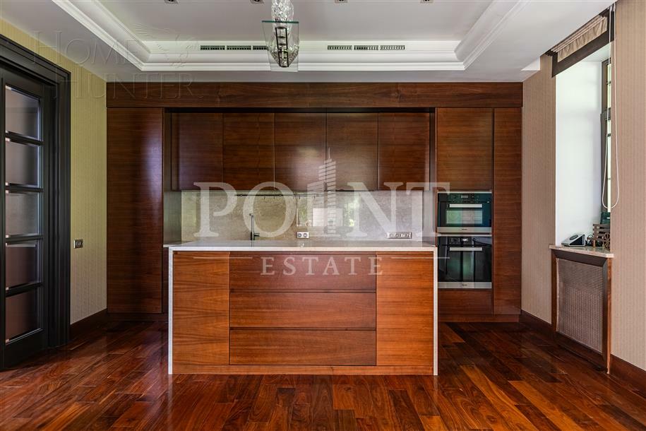 2-этажный коттедж 620 м² с отделкой