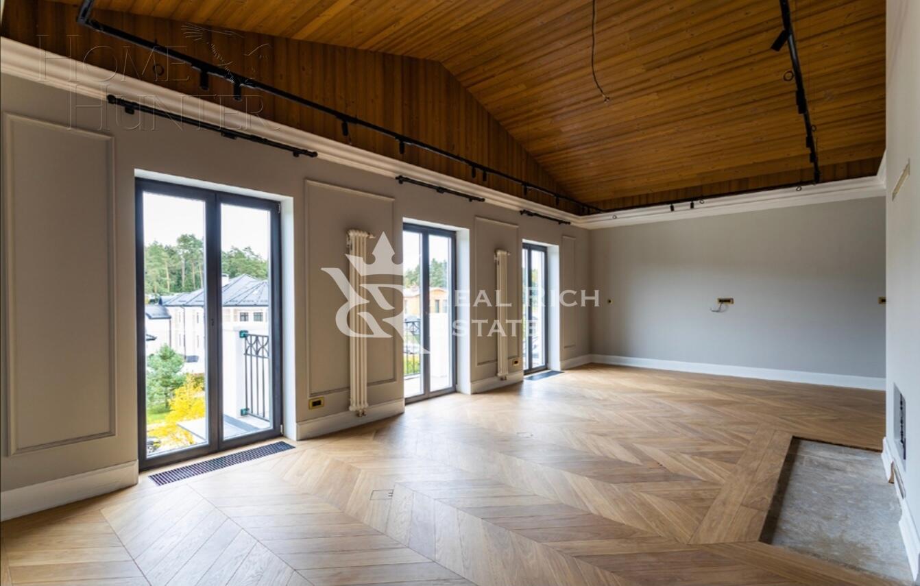 2-этажный коттедж 890 м² с отделкой