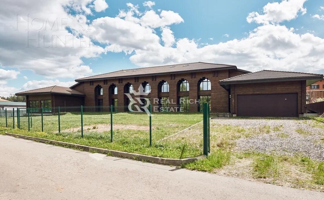 2-этажный коттедж 1 413 м² без отделки