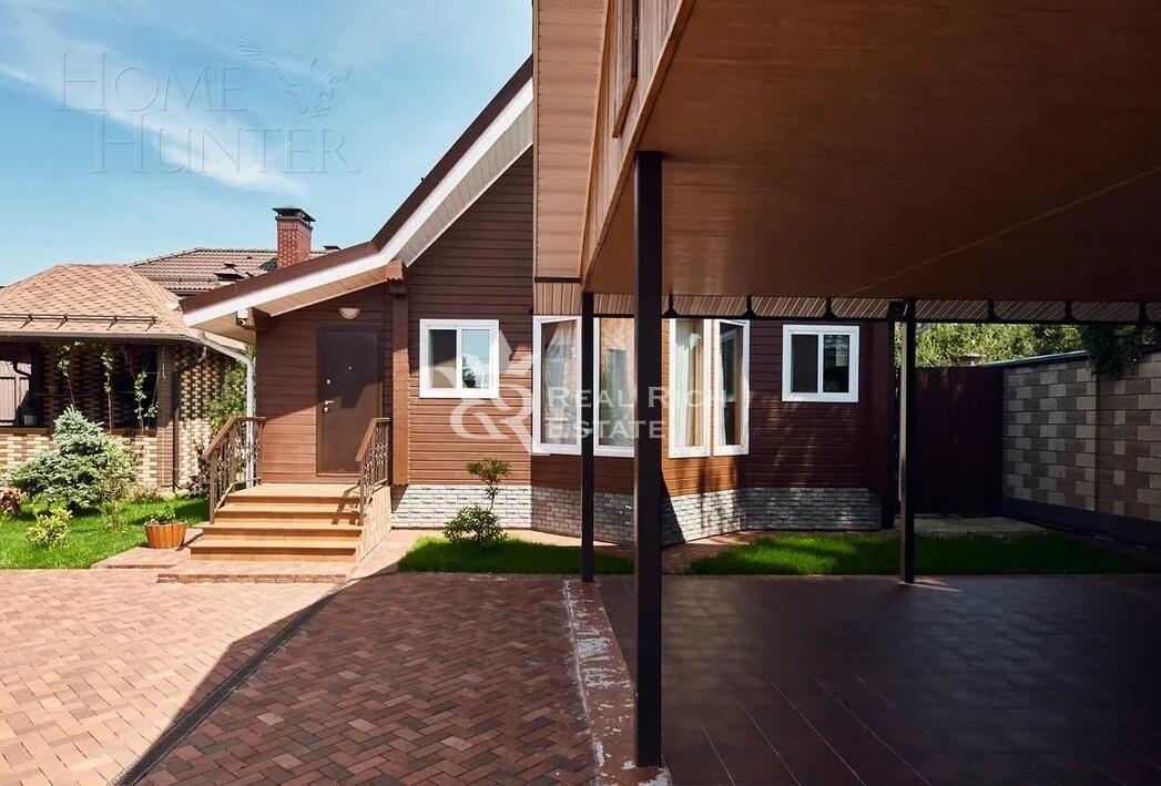 2-этажный коттедж 600 м² с отделкой