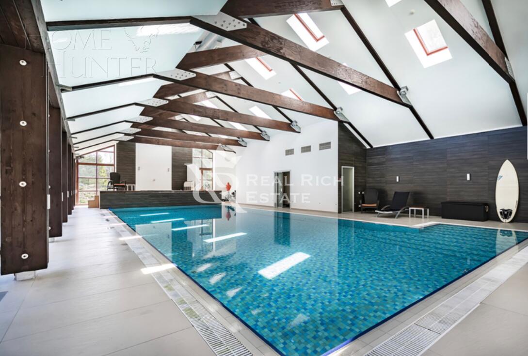 2-этажный коттедж 929 м² с отделкой