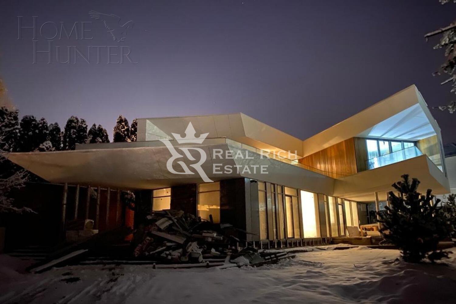 2-этажный коттедж 450 м² с отделкой