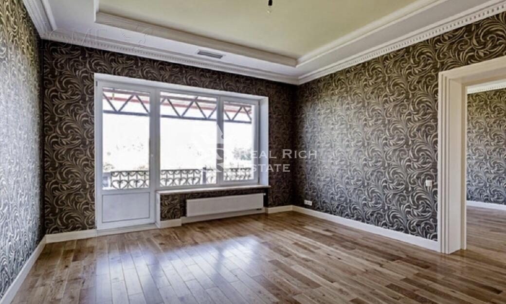 2-этажный таунхаус 338 м² с отделкой