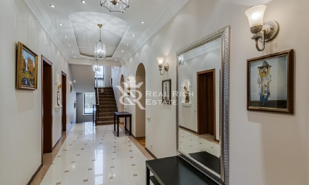 2-этажный коттедж 410 м² с отделкой