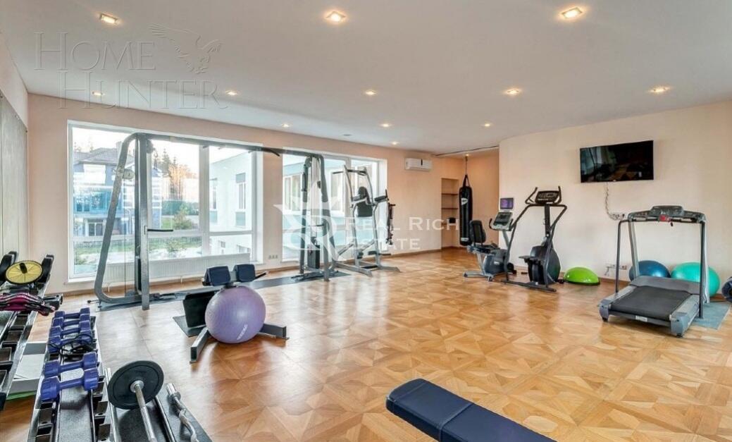 2-этажный коттедж 330 м² с отделкой