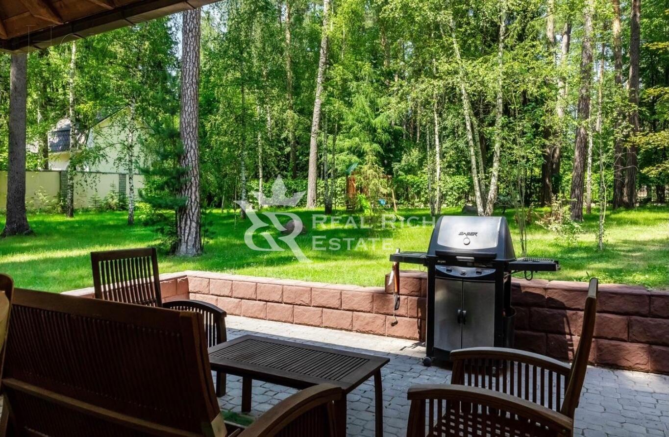 2-этажный коттедж 850 м² с отделкой