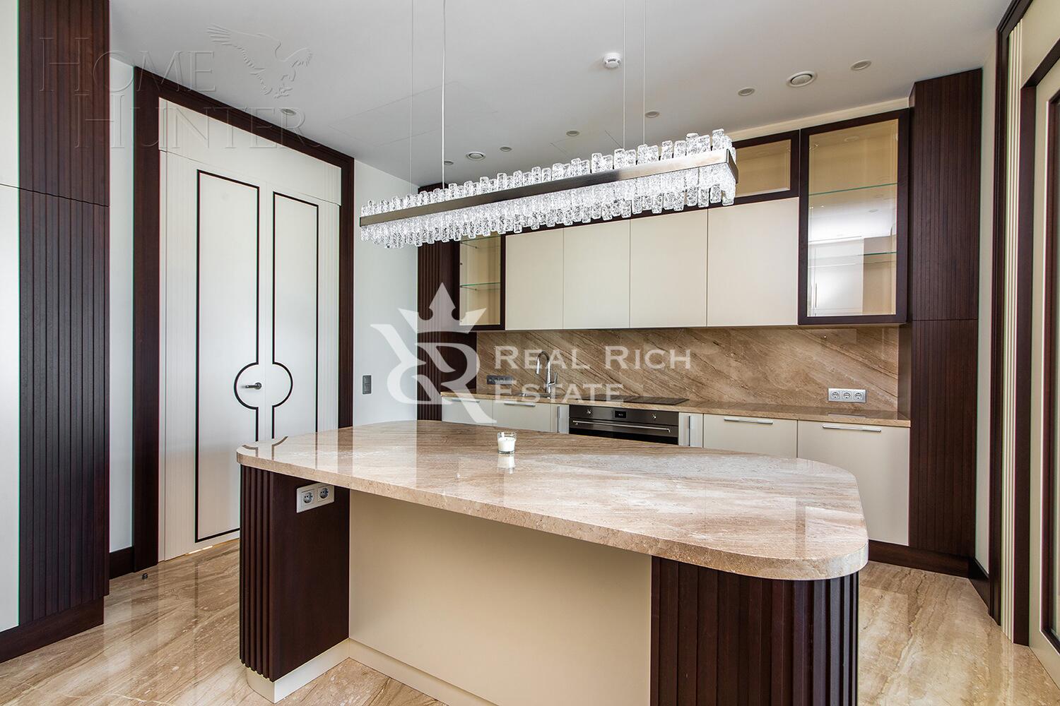 2-этажный коттедж 1 203.87 м² с отделкой