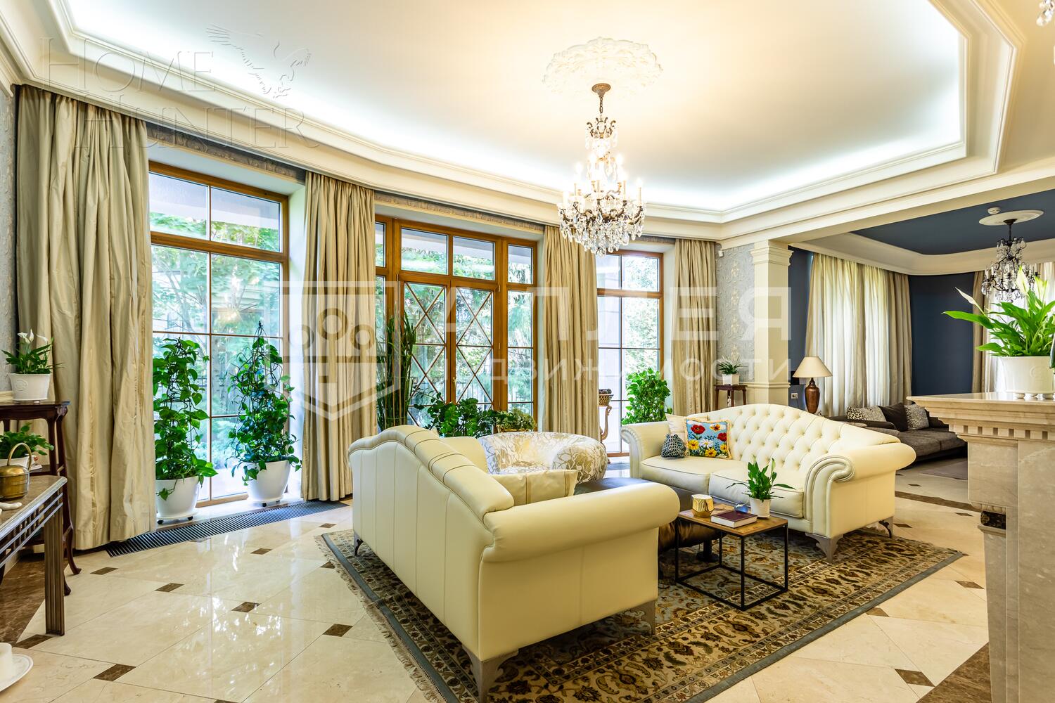 3-этажный коттедж 650 м² с отделкой