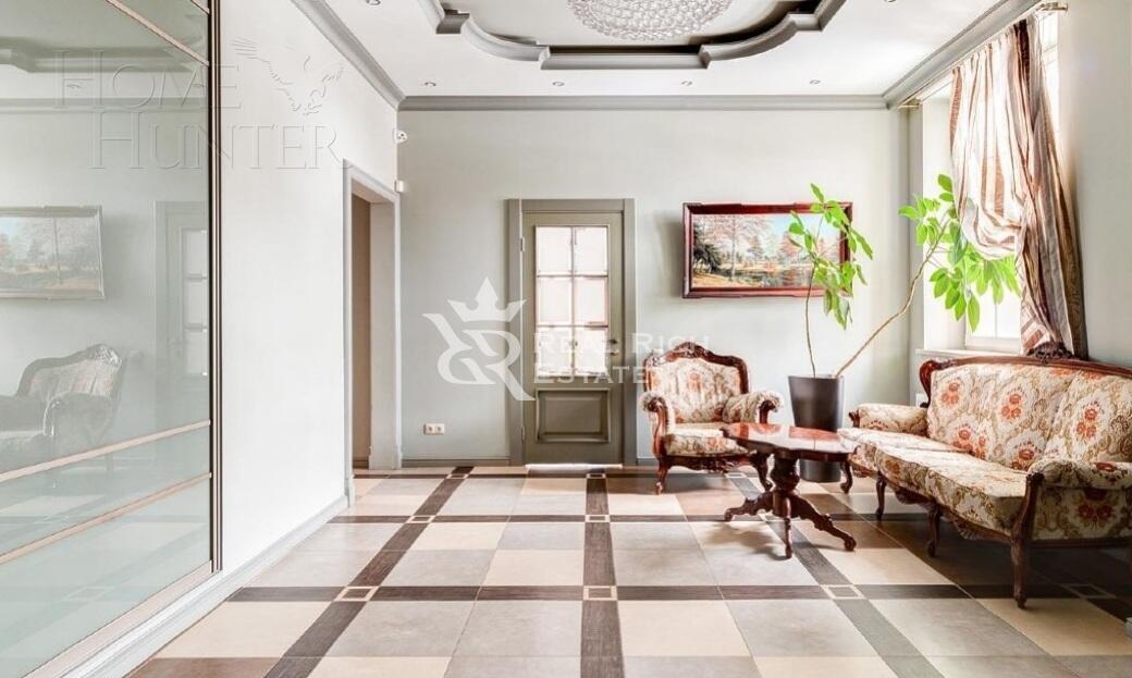 2-этажный коттедж 550 м² с отделкой