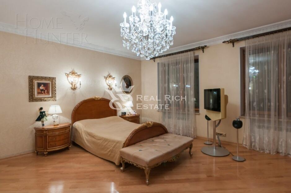 2-этажный коттедж 600 м² с отделкой