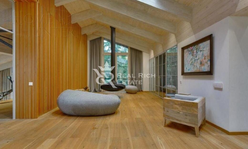 2-этажный коттедж 450 м² с отделкой