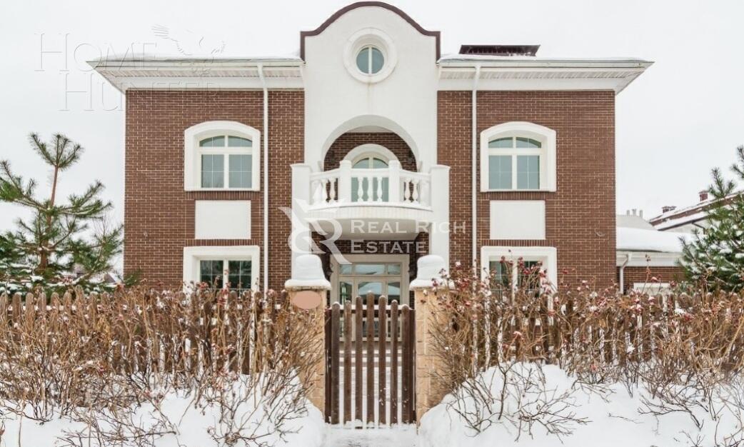 2-этажный коттедж 764 м² с отделкой