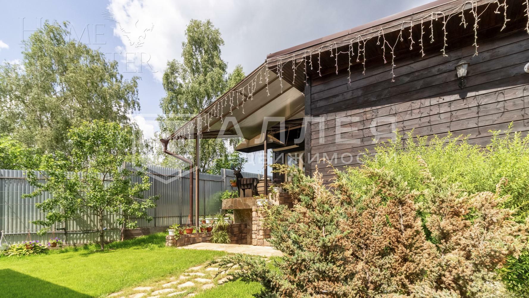 3-этажный коттедж 360 м² без отделки