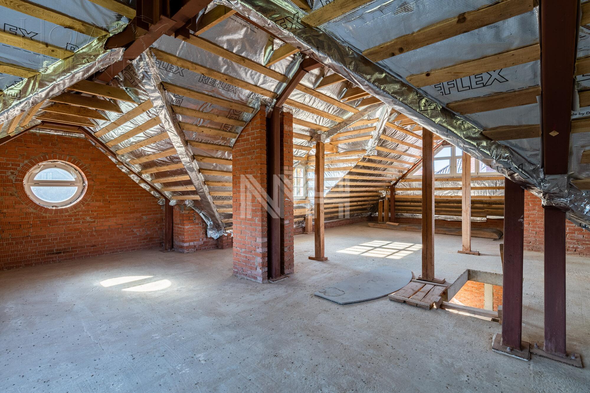 2-этажный коттедж 432.2 м² без отделки