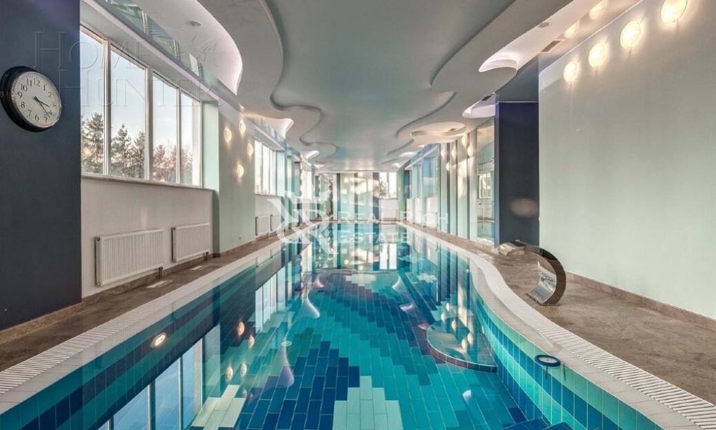 2-этажный коттедж 330 м² с отделкой