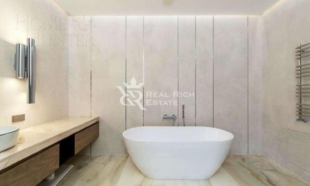 2-этажный коттедж 650 м² с отделкой