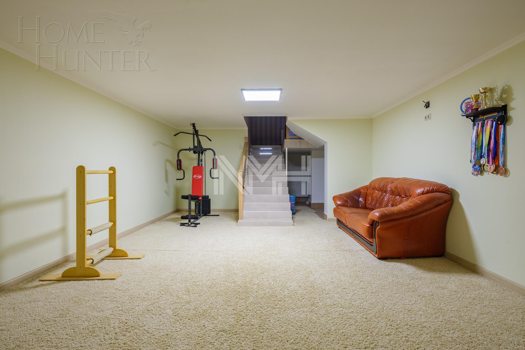 2-этажный коттедж 380 м² с отделкой