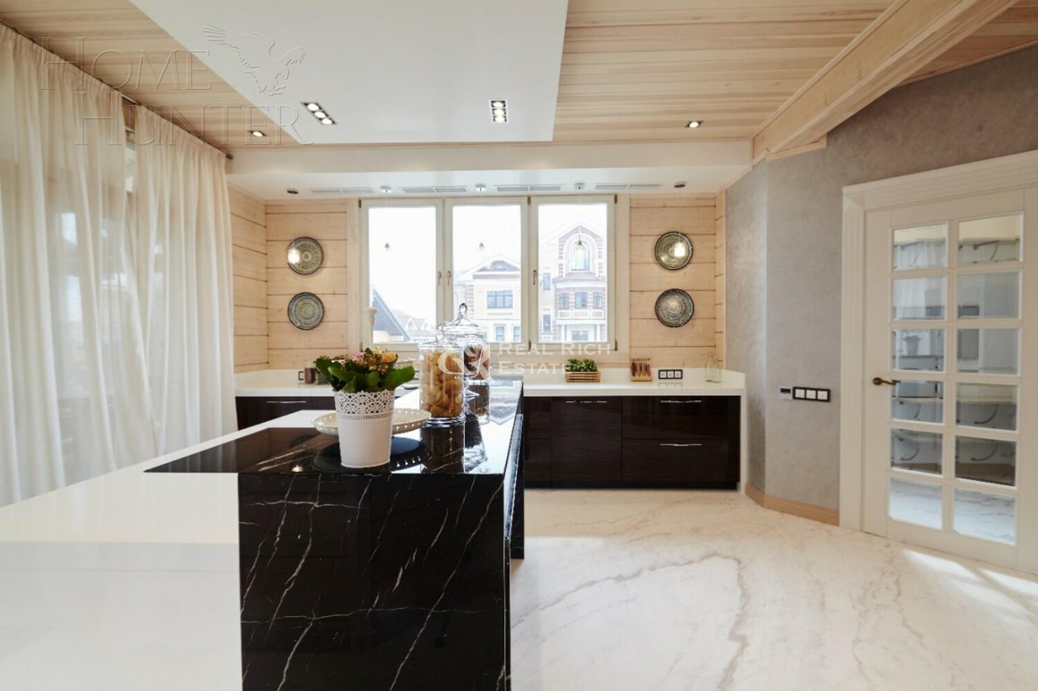 2-этажный коттедж 630 м² с отделкой