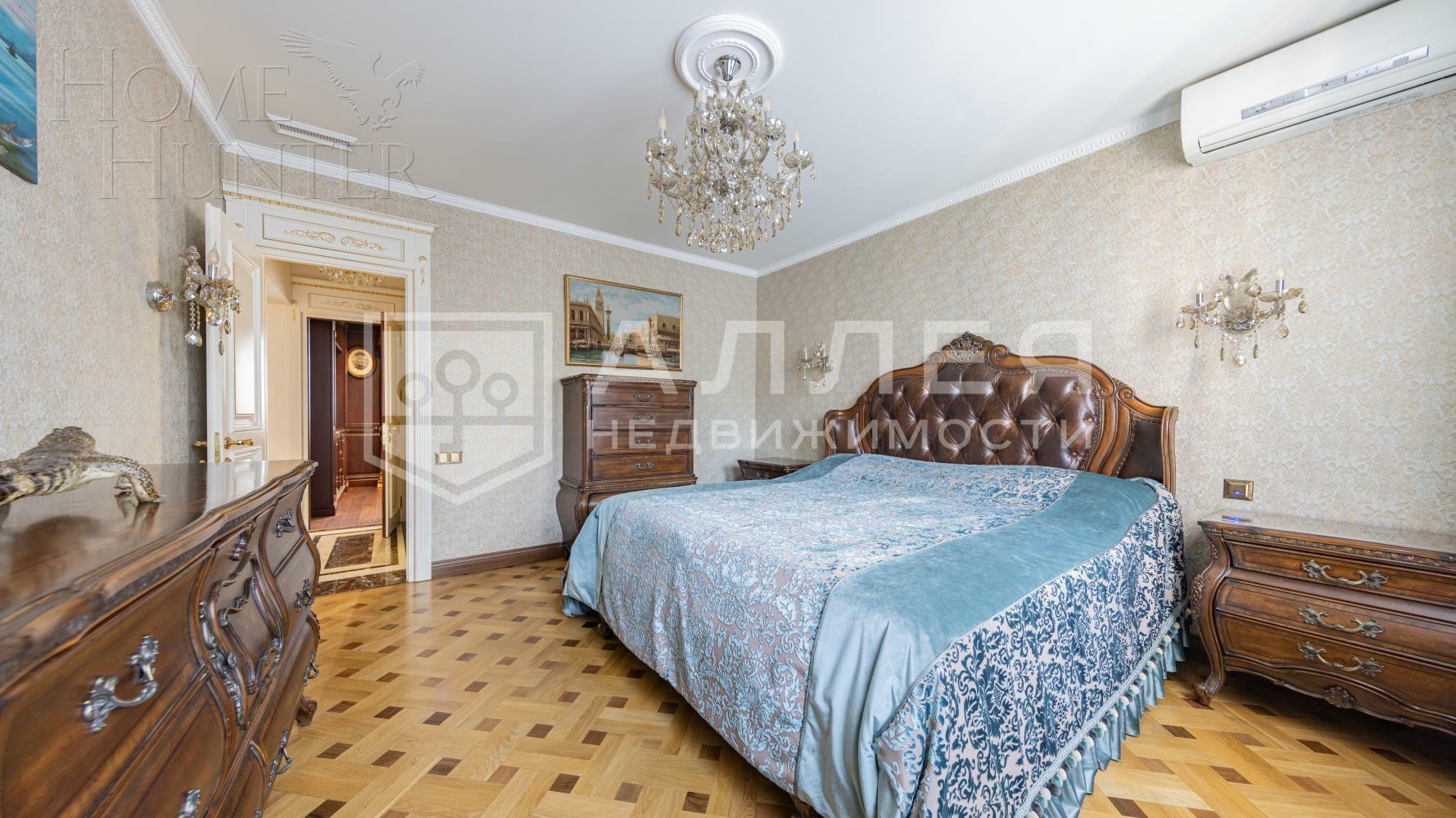 2-этажный коттедж 550 м² с отделкой