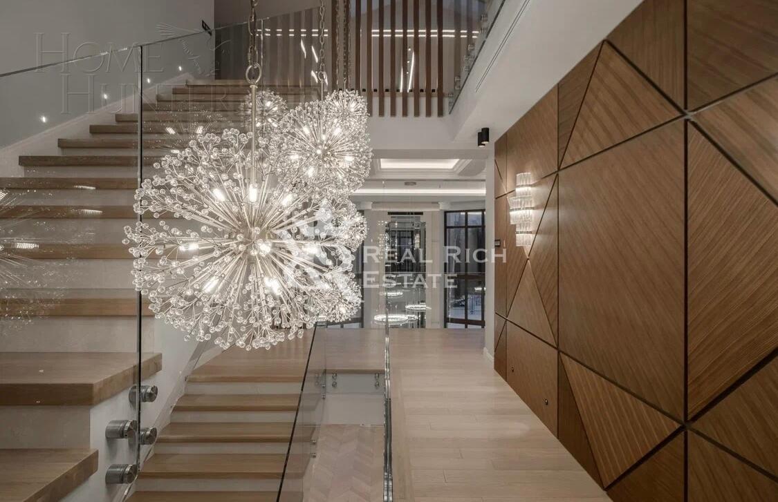 2-этажный коттедж 800 м² с отделкой