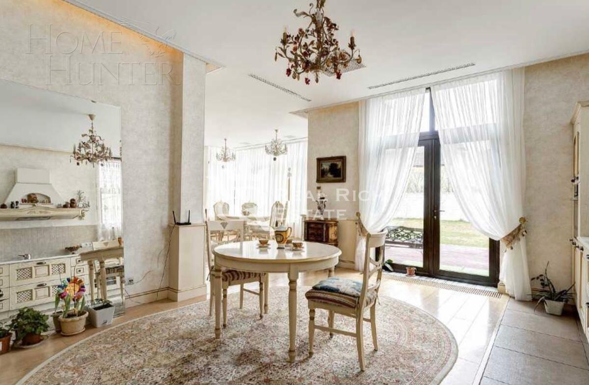 2-этажный коттедж 866 м² с отделкой