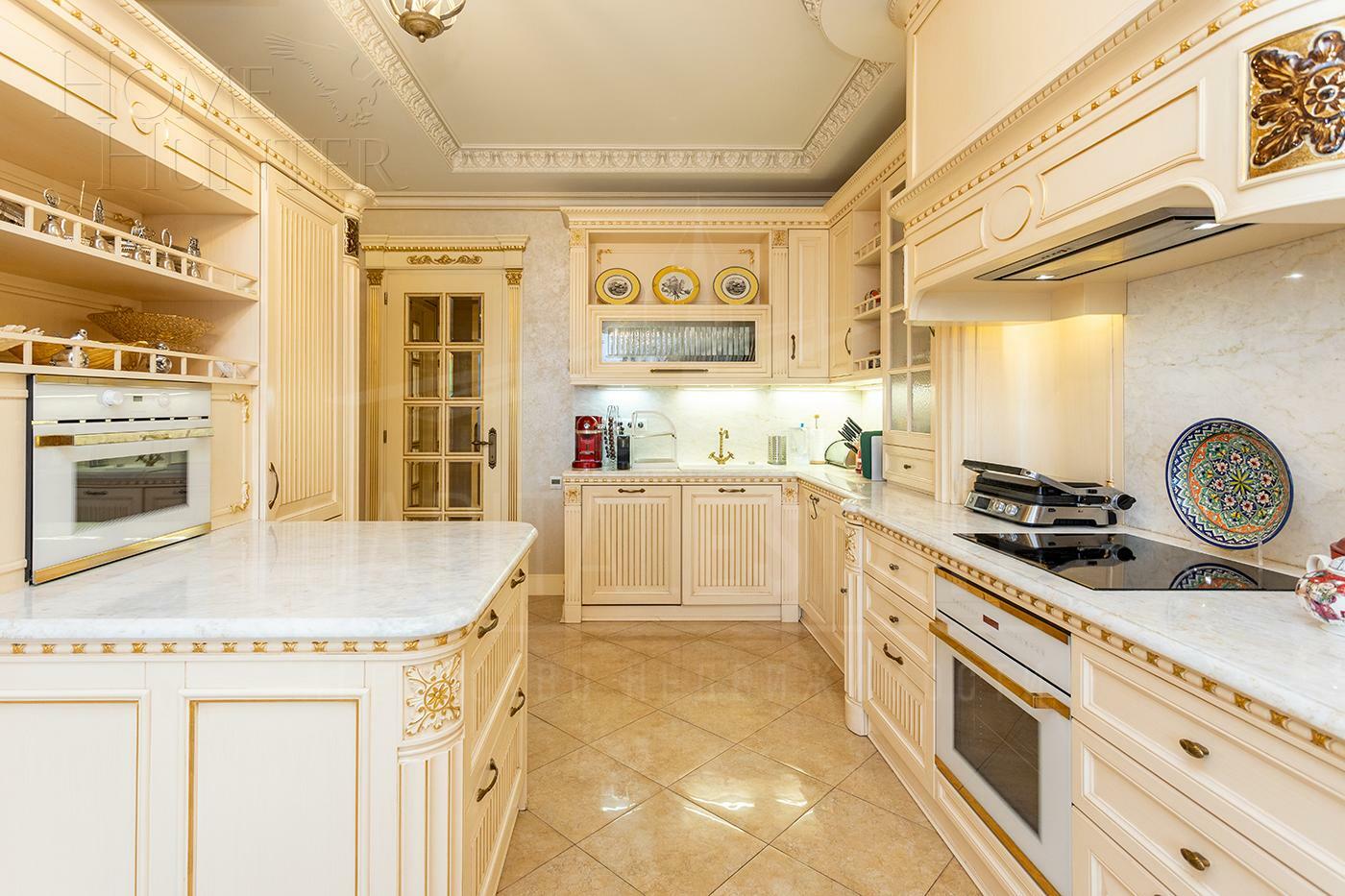 5-КОМН. КВАРТИРА С ОТДЕЛКОЙ 256 М² НА 8 ЭТАЖЕ