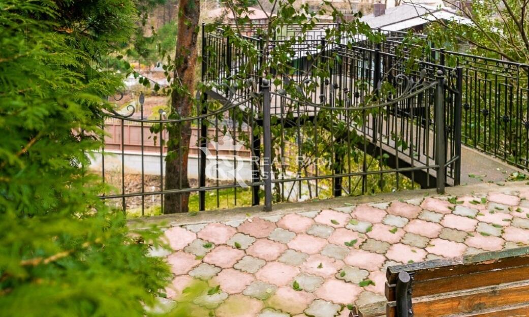 2-этажный коттедж 920 м² с отделкой