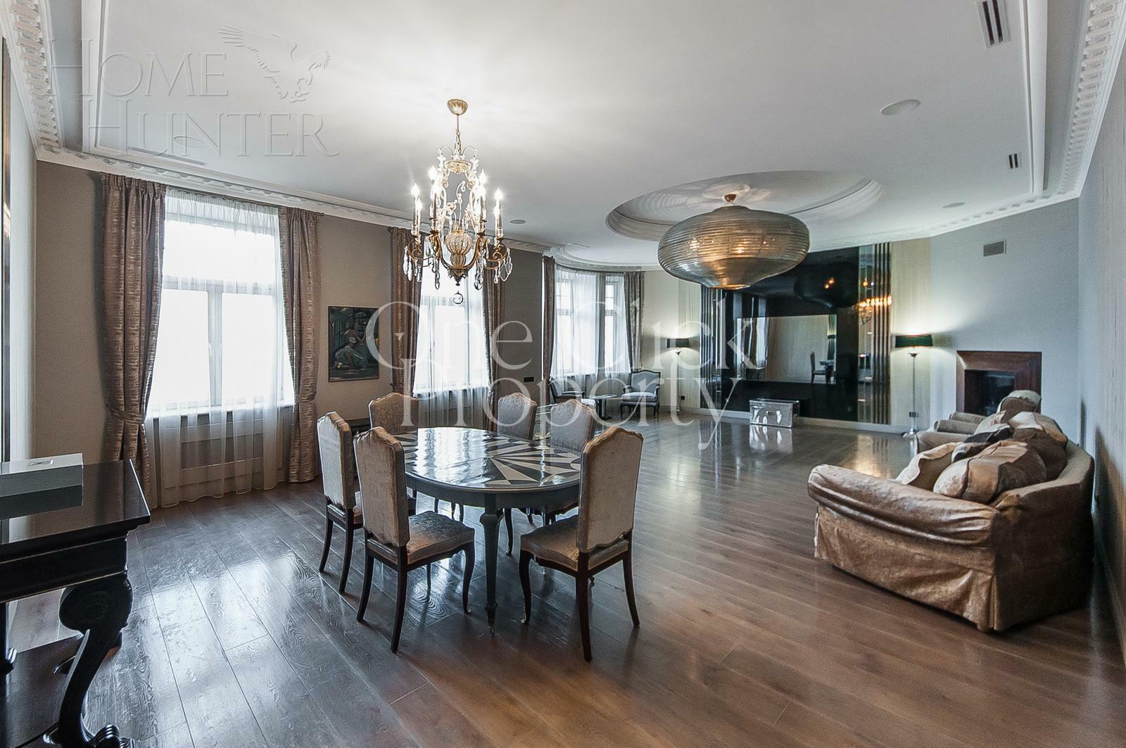 5-КОМН. КВАРТИРА С ОТДЕЛКОЙ 246 М² НА 3 ЭТАЖЕ