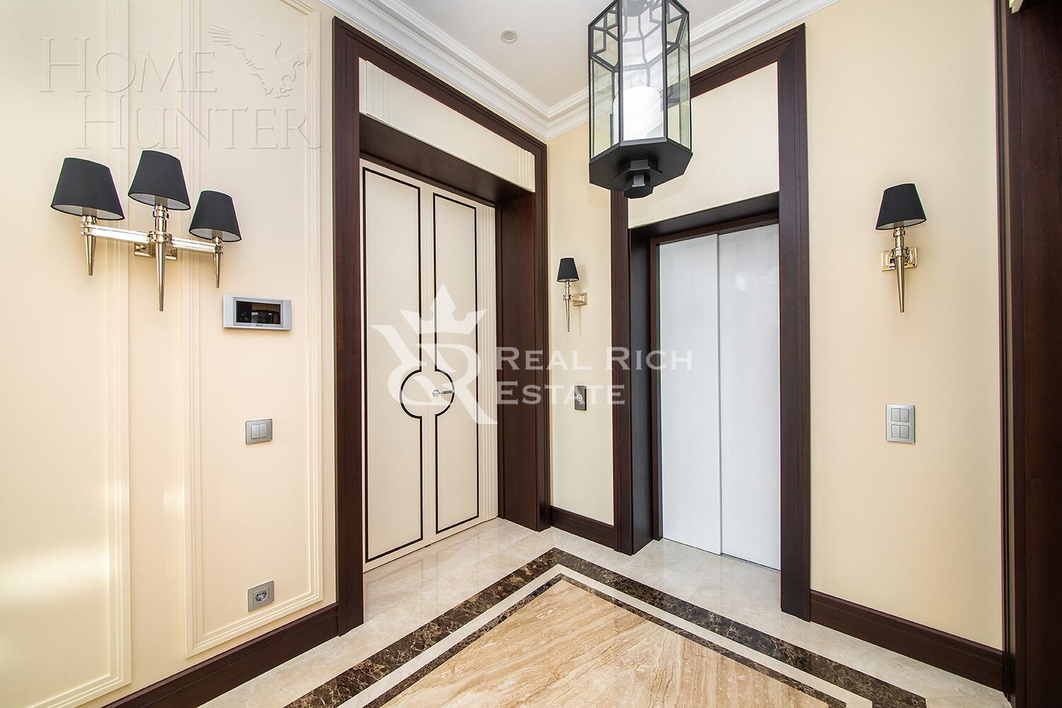 2-этажный коттедж 1 203.87 м² с отделкой