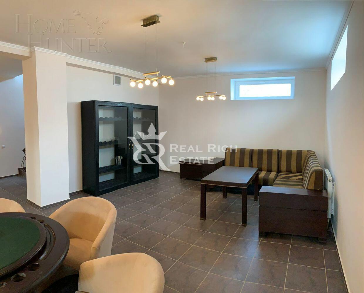 2-этажный коттедж 350 м² с отделкой