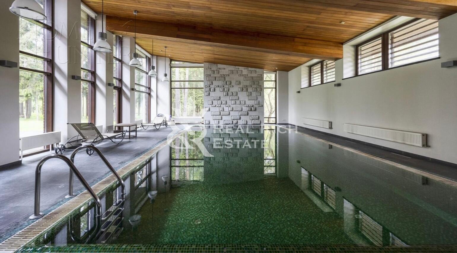 2-этажный коттедж 1 254 м² с отделкой