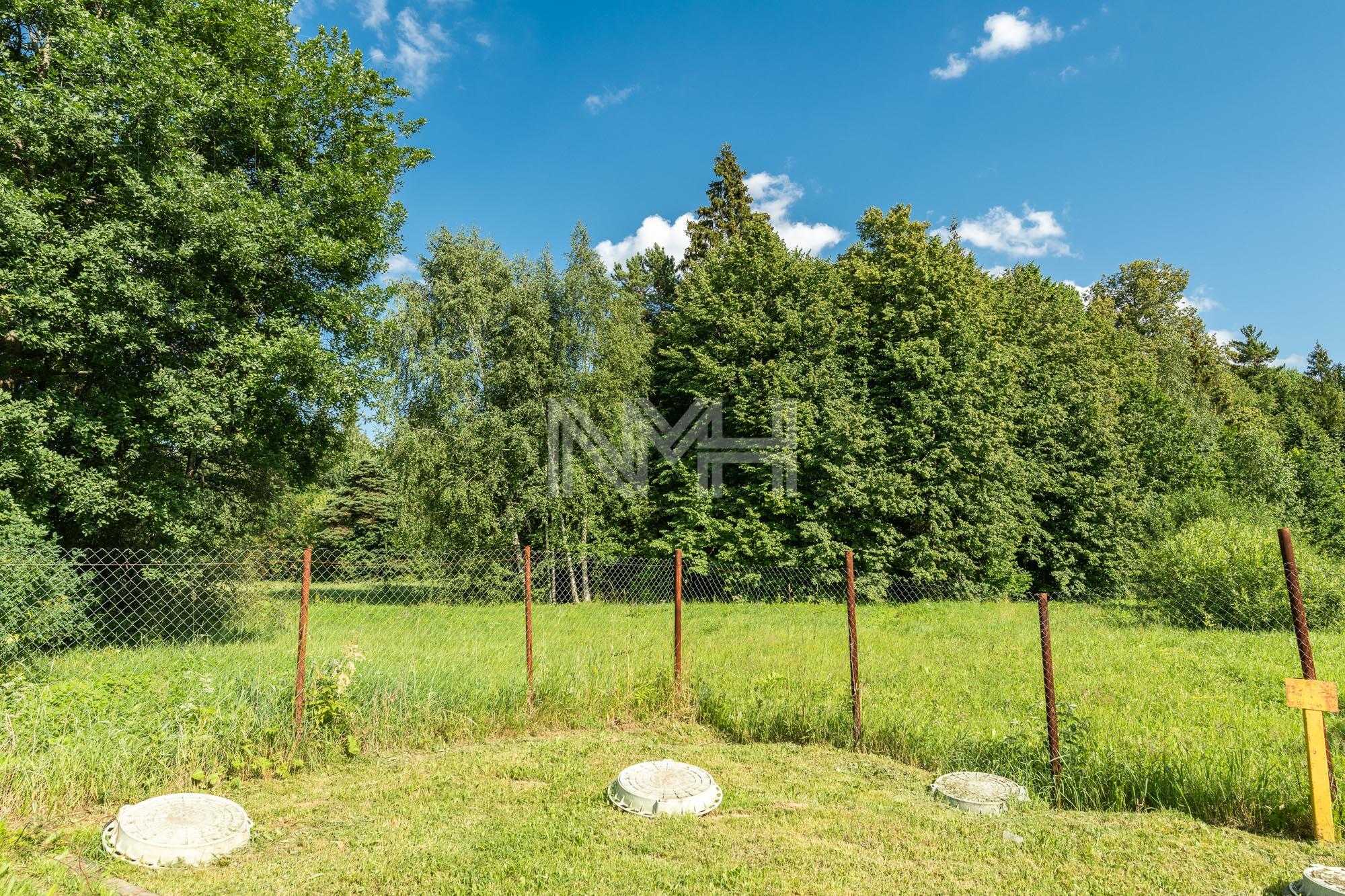 Участок 100 сот. в охраняемом поселке