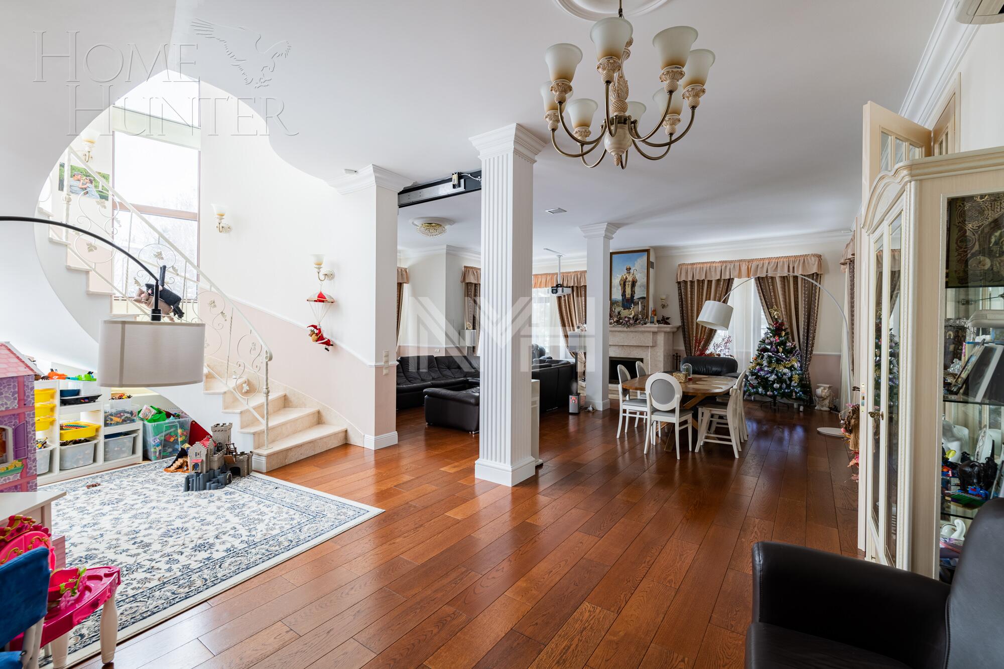 2-этажный коттедж 310 м² с отделкой