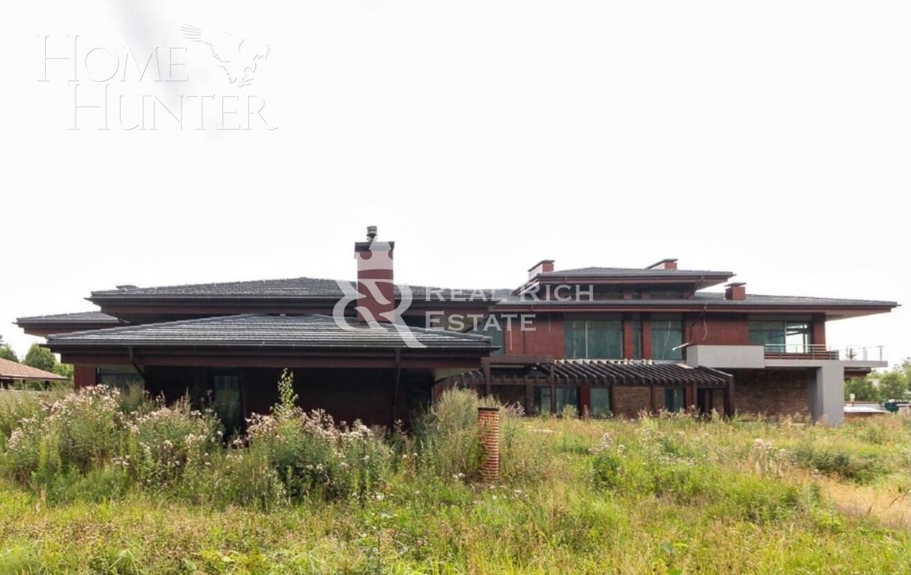 2-этажный коттедж 2 344 м² без отделки