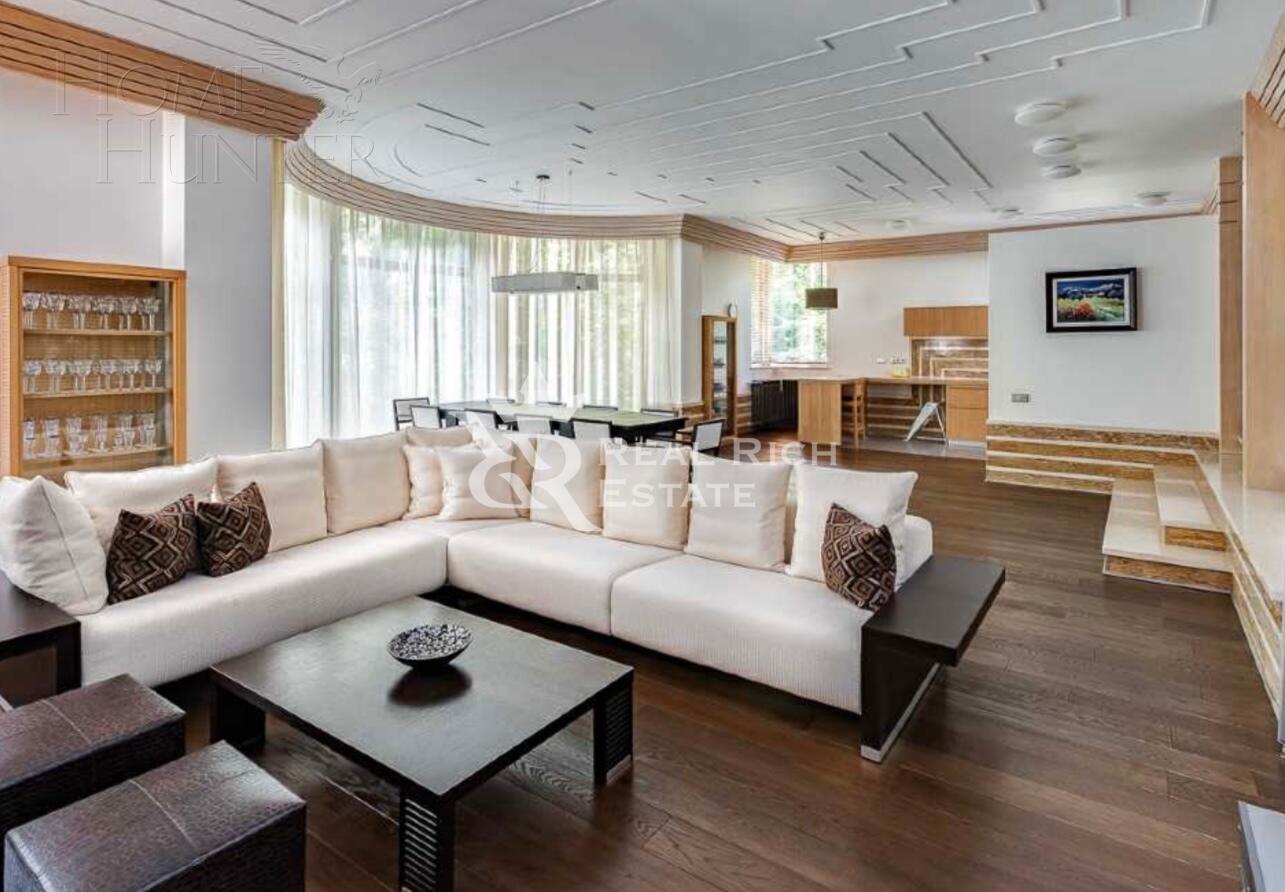 2-этажный коттедж 891 м² с отделкой