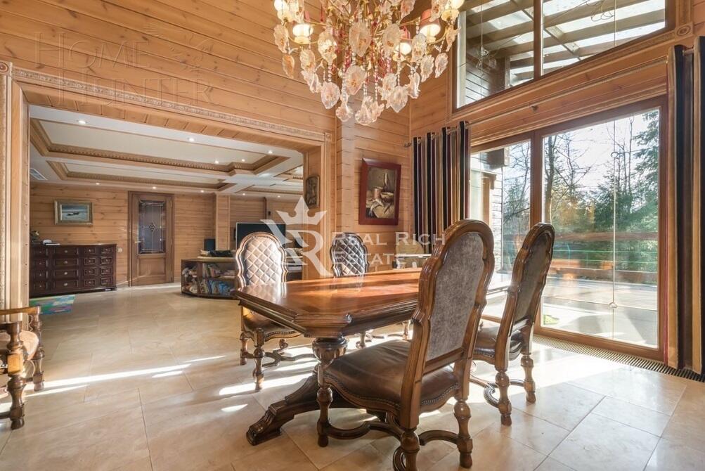 2-этажный коттедж 307 м² с отделкой