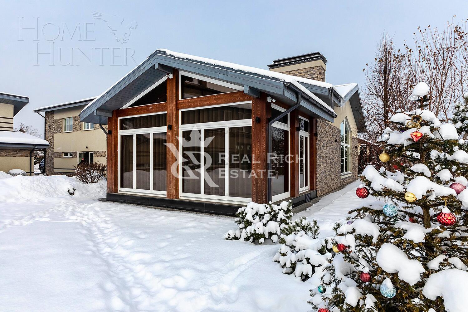 2-этажный коттедж 1 700 м² без отделки