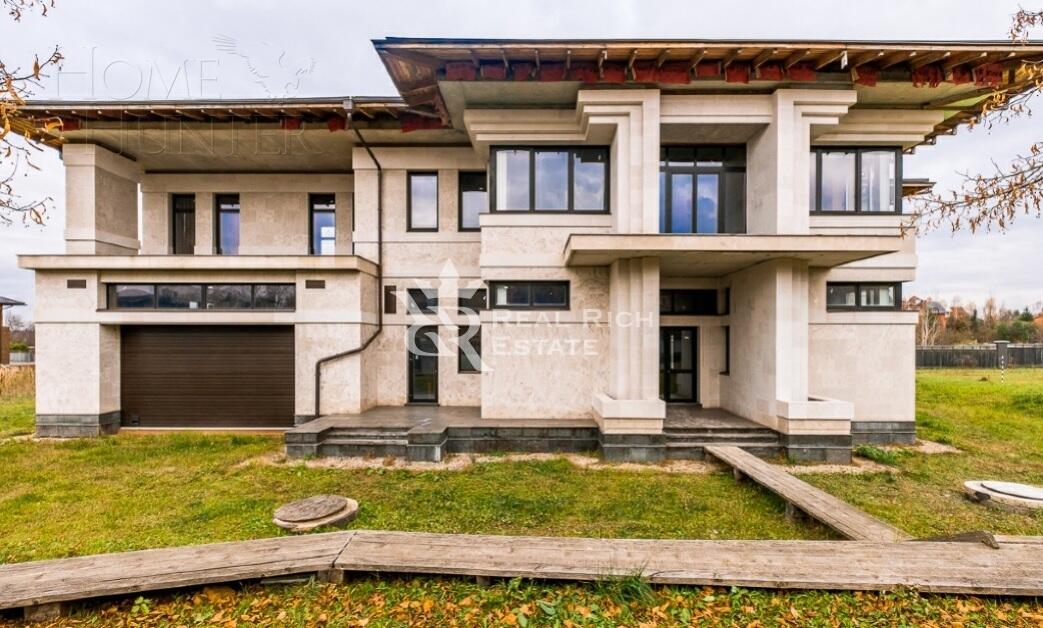 2-этажный коттедж 1 022 м² без отделки