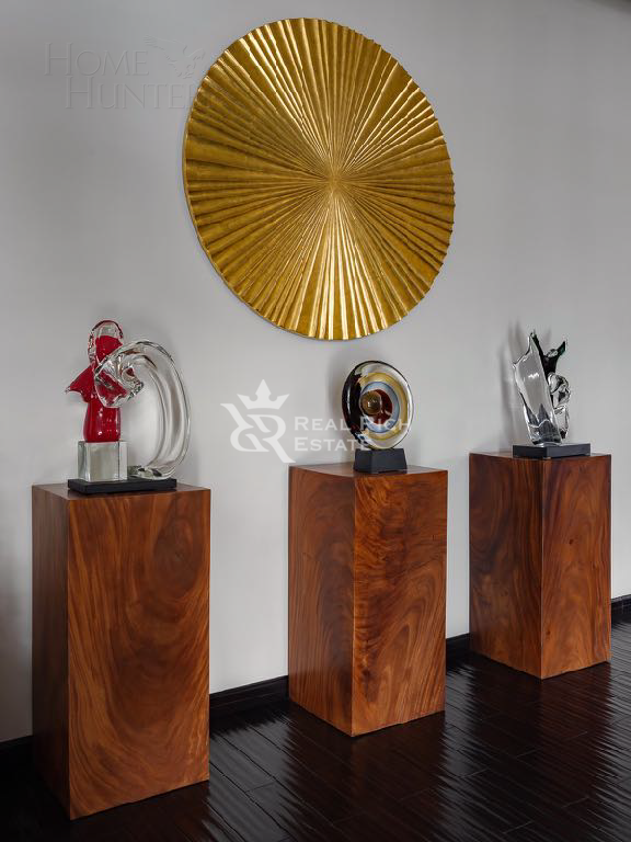 2-этажный коттедж 1 232 м² с отделкой