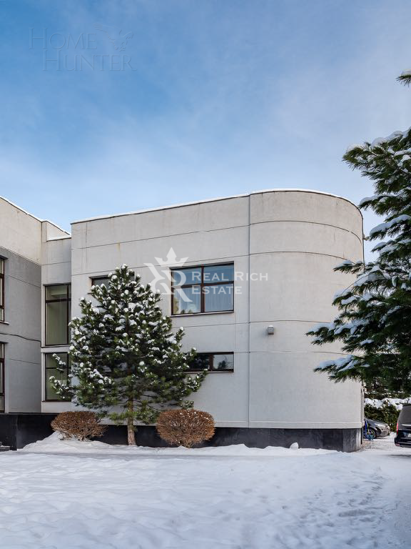 2-этажный коттедж 1 232 м² с отделкой