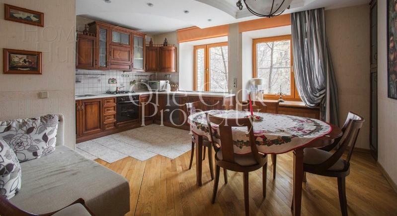 3-КОМН. КВАРТИРА С ОТДЕЛКОЙ 98 М² НА 2 ЭТАЖЕ