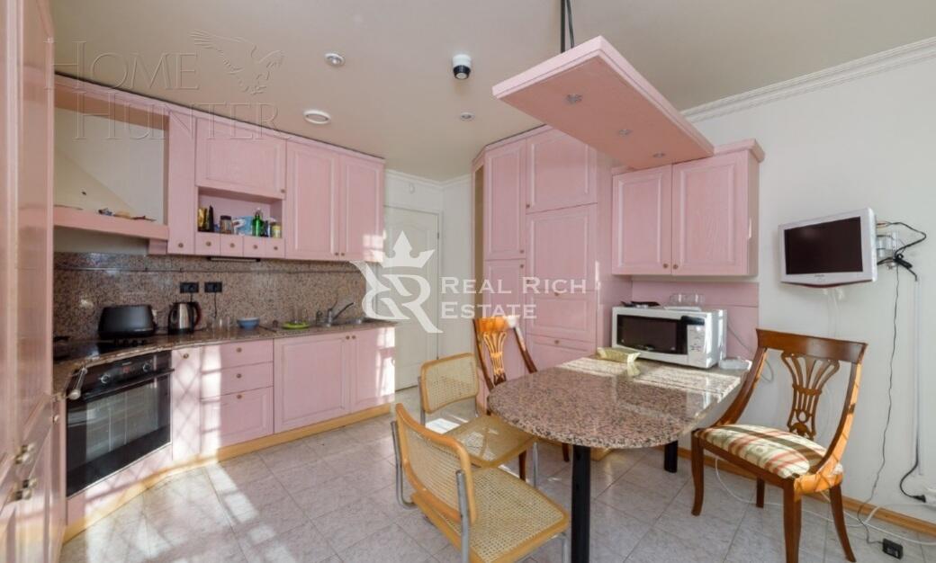 2-этажный коттедж 653 м² с отделкой