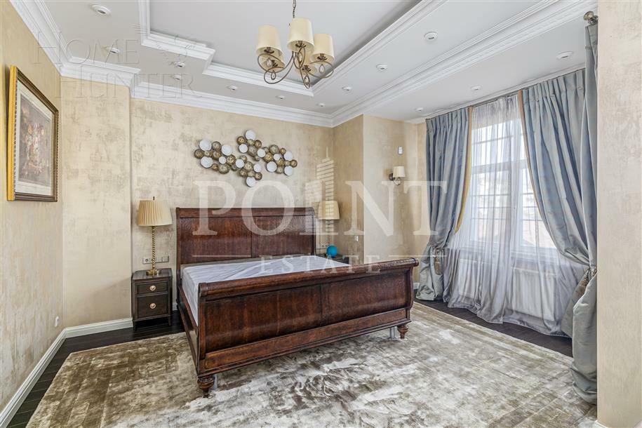2-этажный таунхаус 320 м² с отделкой